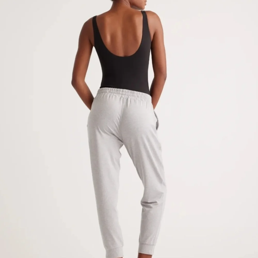 Quince Flowknit Mid-rise Joggers ~ Heather Gray - Picture 2 of 4